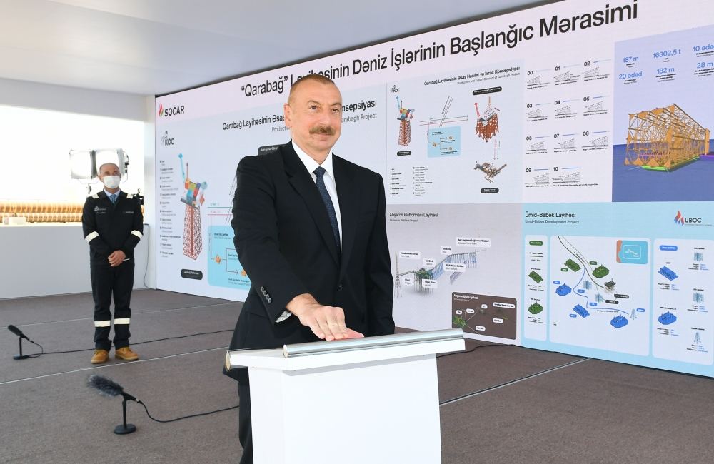 Prezident İlham Əliyev “Qarabağ” yatağının dayaq blokunun dənizə yola salınması mərasimində iştirak edib (FOTO/VİDEO) (YENİLƏNİB 2)