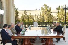 Prezident İlham Əliyev Türkiyənin Milli Müdafiə nazirinin başçılıq etdiyi nümayəndə heyətini qəbul edib (FOTO/VİDEO) (YENİLƏNİB)