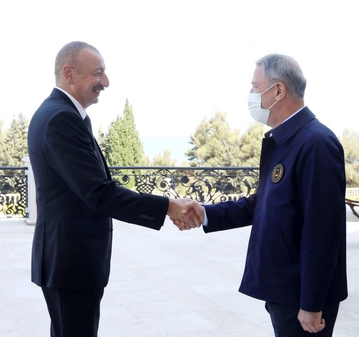 Prezident İlham Əliyev Türkiyənin Milli Müdafiə nazirinin başçılıq etdiyi nümayəndə heyətini qəbul edib (FOTO/VİDEO) (YENİLƏNİB)