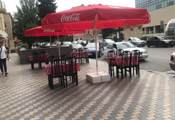 Kafe və restoranlar fəaliyyətə başlayıb (FOTO)