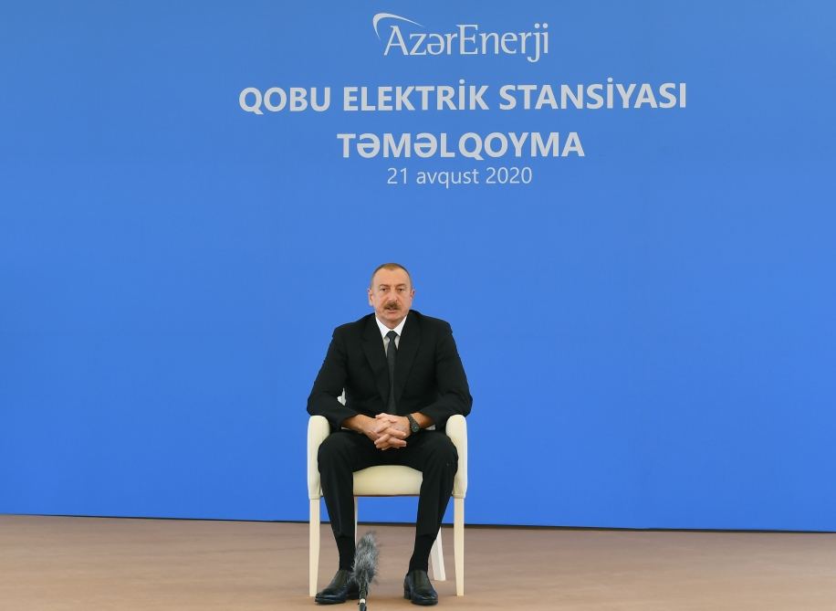 Prezident İlham Əliyev “Qobu” elektrik yarımstansiyasının tikintisi ilə tanış olub (FOTO) (YENİLƏNİB 2)