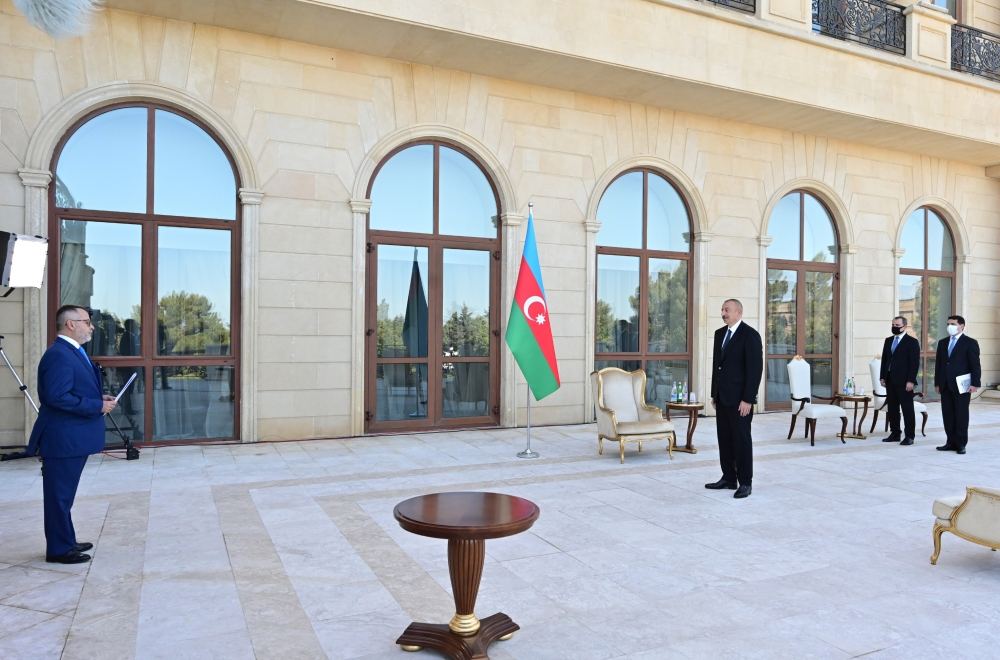 Prezident İlham Əliyev: Hazırda Azərbaycan ilə Yunanıstan arasında faktiki olaraq aktiv təmaslar yoxdur