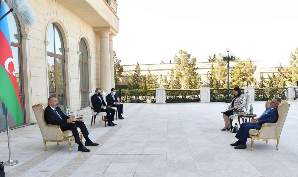 Prezident İlham Əliyev: Biz heç bir tərəddüd etmədən Türkiyəni dəstəkləyirik və bütün hallarda dəstəkləyəcəyik