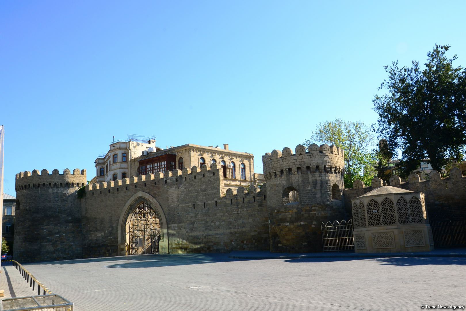 Bakı "karantin payızı"nı belə qarşılayır (FOTO)