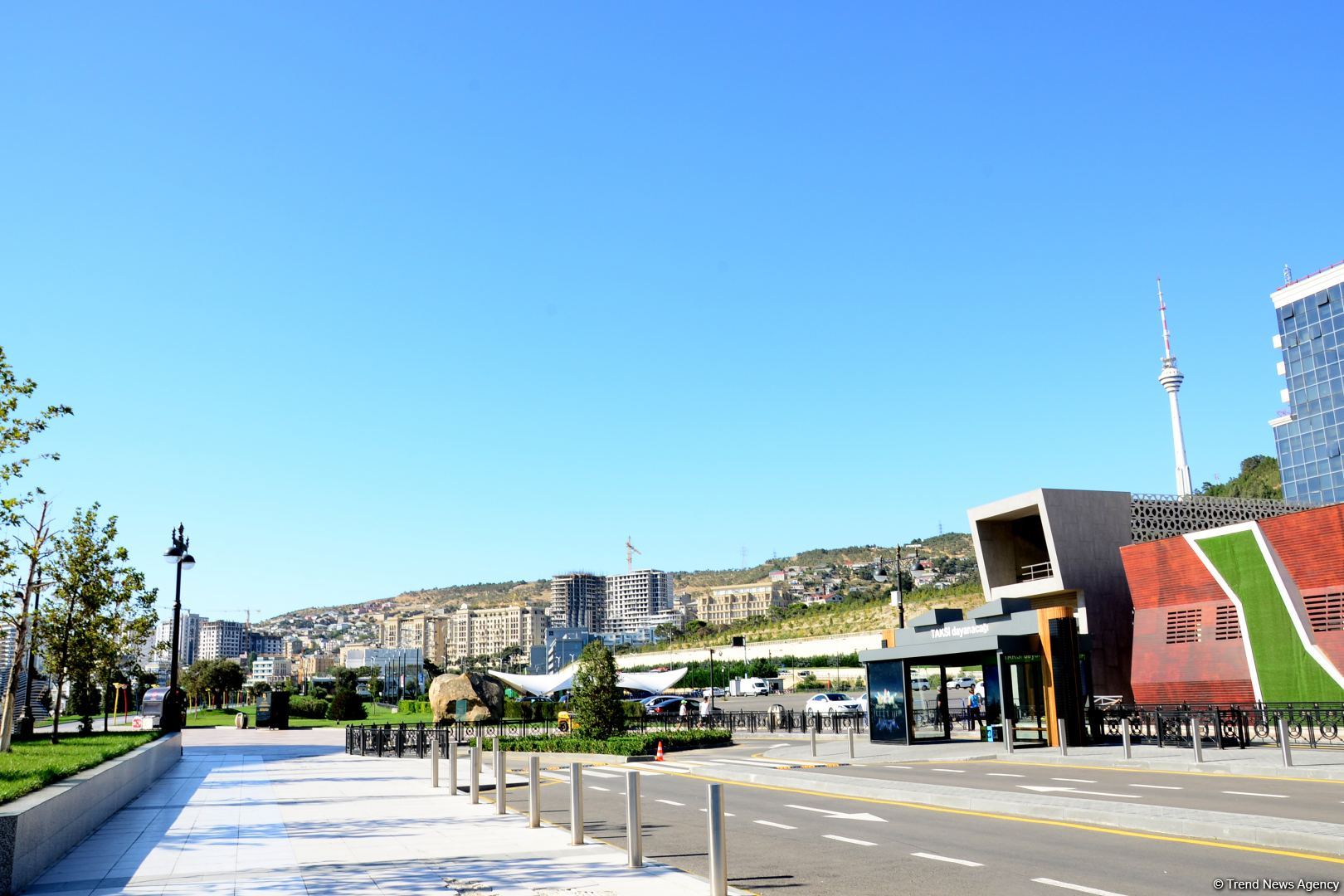 Bakı "karantin payızı"nı belə qarşılayır (FOTO)