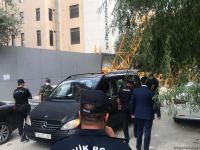 Bakıda kran aşması nəticəsində 1 nəfər ölüb - RƏSMİ (FOTO)