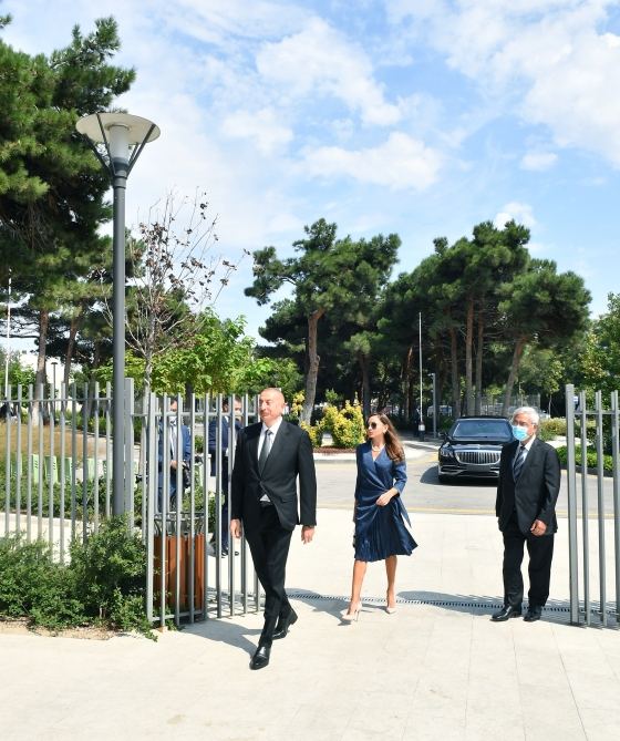 Prezident İlham Əliyev və birinci xanım Mehriban Əliyeva ADA Universitetinin iki yeni korpusunun açılışında iştirak ediblər (FOTO) (YENİLƏNİB-2)
