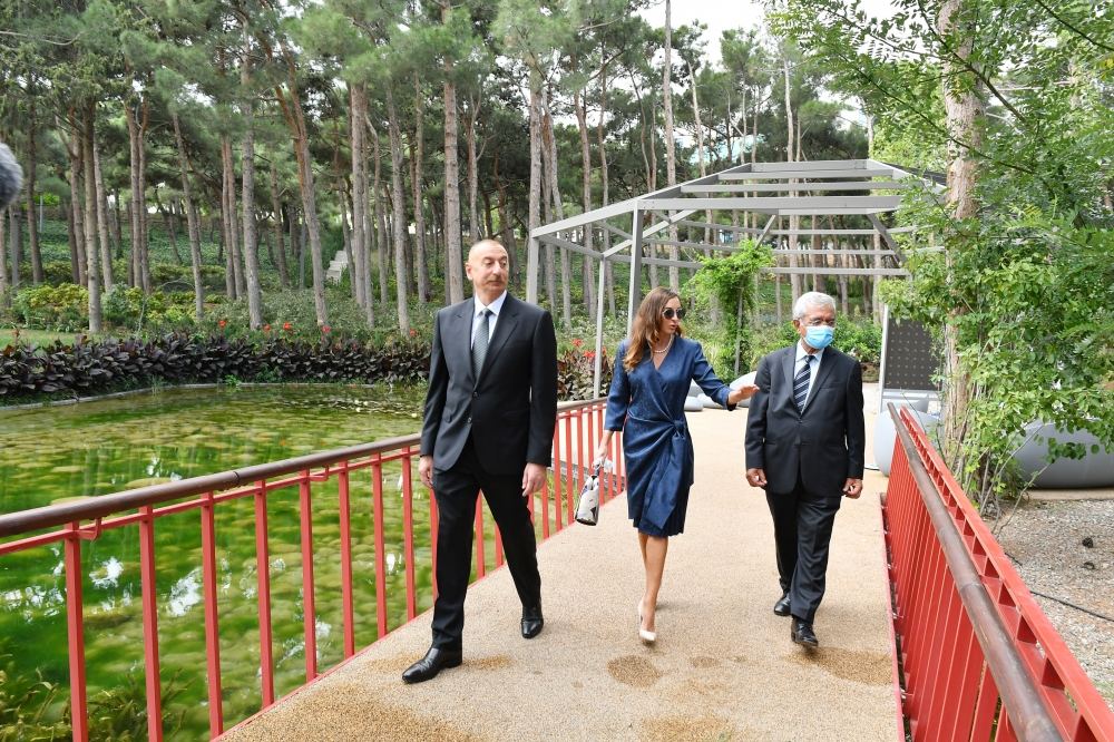 Prezident İlham Əliyev və birinci xanım Mehriban Əliyeva ADA Universitetinin iki yeni korpusunun açılışında iştirak ediblər (FOTO) (YENİLƏNİB-2)