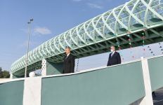 Prezident İlham Əliyev Mərdəkan-Zuğulba avtomobil yolunda yerüstü piyada keçidinin açılışında iştirak edib  (FOTO) (YENİLƏNİB)
