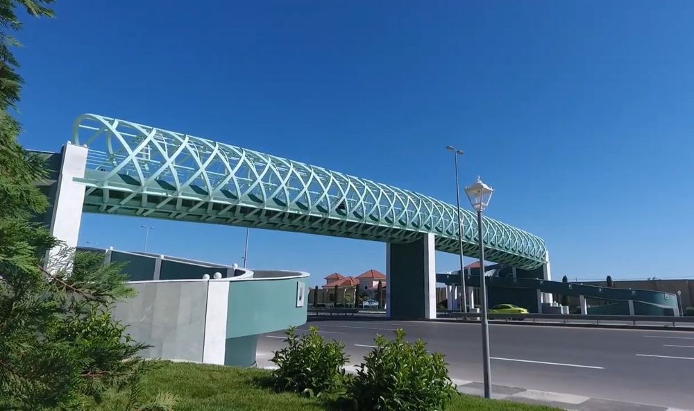 Prezident İlham Əliyev Mərdəkan-Zuğulba avtomobil yolunda yerüstü piyada keçidinin açılışında iştirak edib  (FOTO) (YENİLƏNİB)