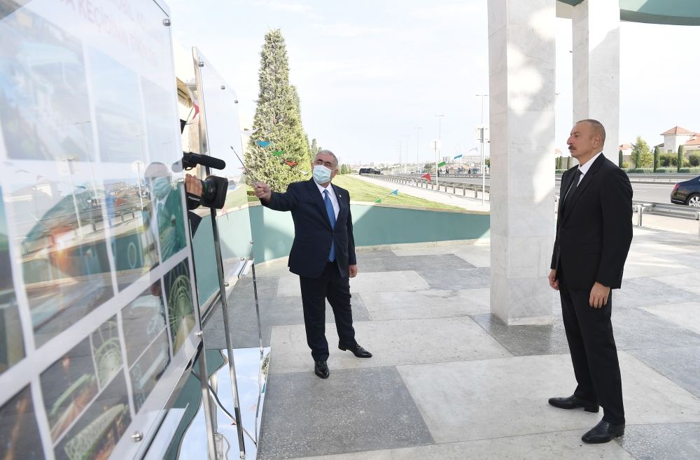 Prezident İlham Əliyev Mərdəkan-Zuğulba avtomobil yolunda yerüstü piyada keçidinin açılışında iştirak edib  (FOTO) (YENİLƏNİB)