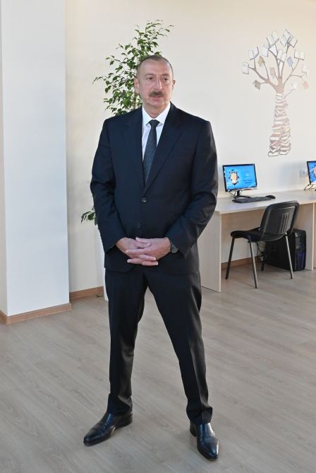 Prezident İlham Əliyev Sumqayıtda Peşə Təhsil Mərkəzinin açılışında iştirak edib (FOTO) (YENİLƏNİB)