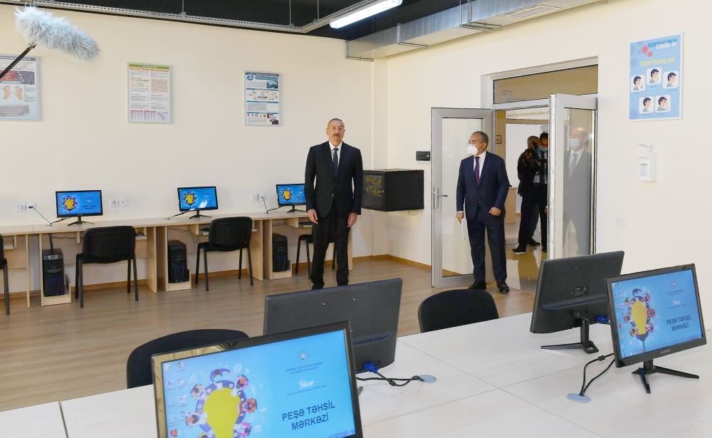 Prezident İlham Əliyev Sumqayıtda Peşə Təhsil Mərkəzinin açılışında iştirak edib (FOTO) (YENİLƏNİB)