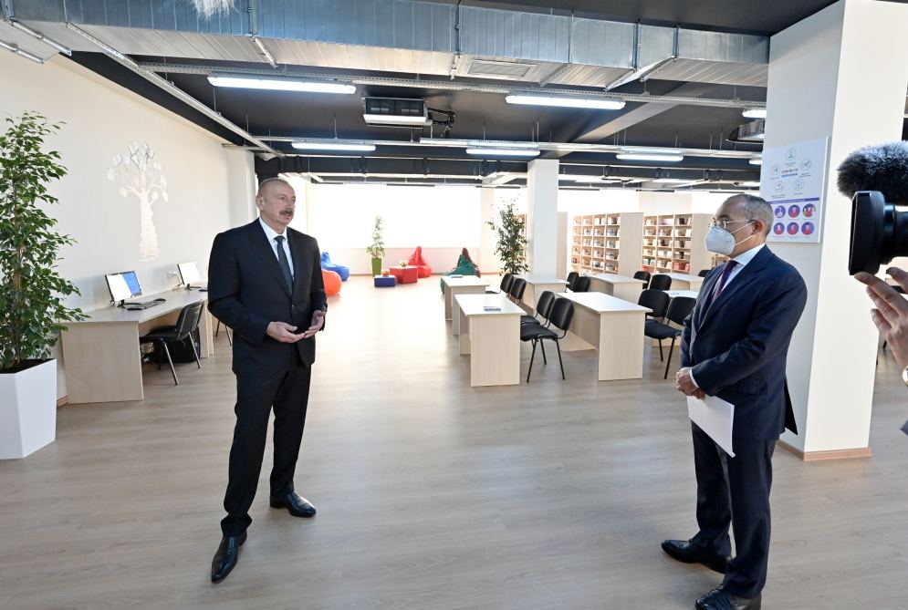Prezident İlham Əliyev Sumqayıtda Peşə Təhsil Mərkəzinin açılışında iştirak edib (FOTO) (YENİLƏNİB)