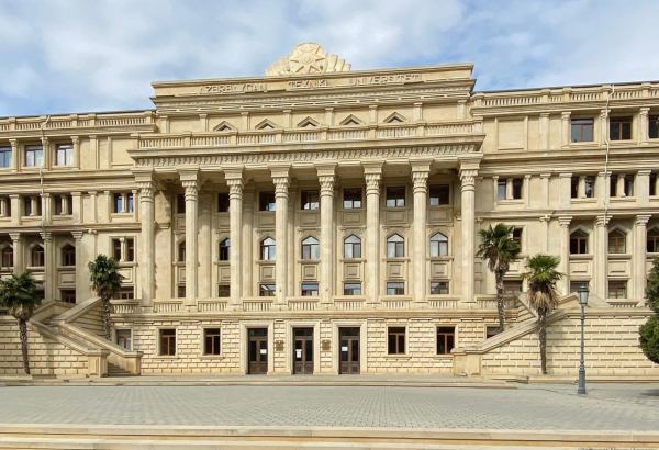 AzTU-nun professoru vəfat etdi (FOTO)