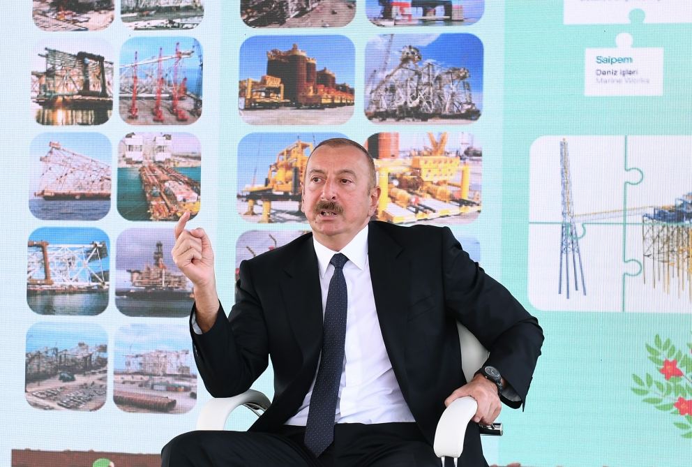 Prezident İlham Əliyev: Azərbaycanın neft potensialına dünyada maraq azalmır, əksinə artır