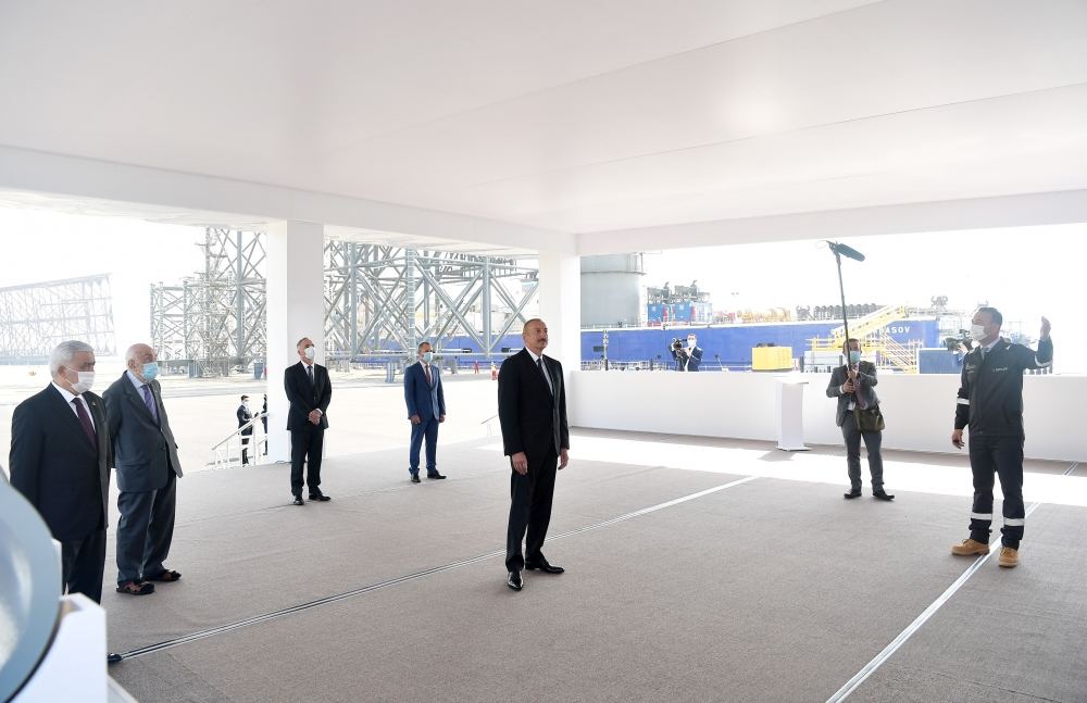 Prezident İlham Əliyev “Abşeron” yatağının dəniz əməliyyatlarının təməlqoyma mərasimində iştirak edib (FOTO/VİDEO) (YENİLƏNİB-2)