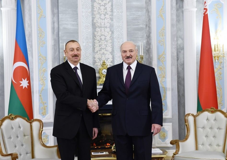 Aleksandr Lukaşenko Prezident İlham Əliyevə zəng edib
