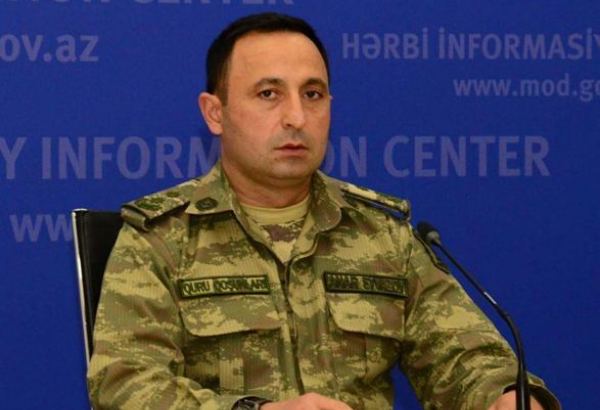 Anar Eyvazov: Cəbhə boyu sıxışdırılan düşmən Ermənistan ərazisində yerləşərək Azərbaycanın mülki əhali yaşayan ərazilərini raket atəşinə tutur