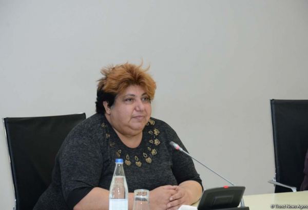 İşğaldan azad edilmiş ərazilərdən təxliyə olunmuş erməni qadın: Azərbaycanda mənimlə çox yaxşı rəftar etdilər (FOTO)