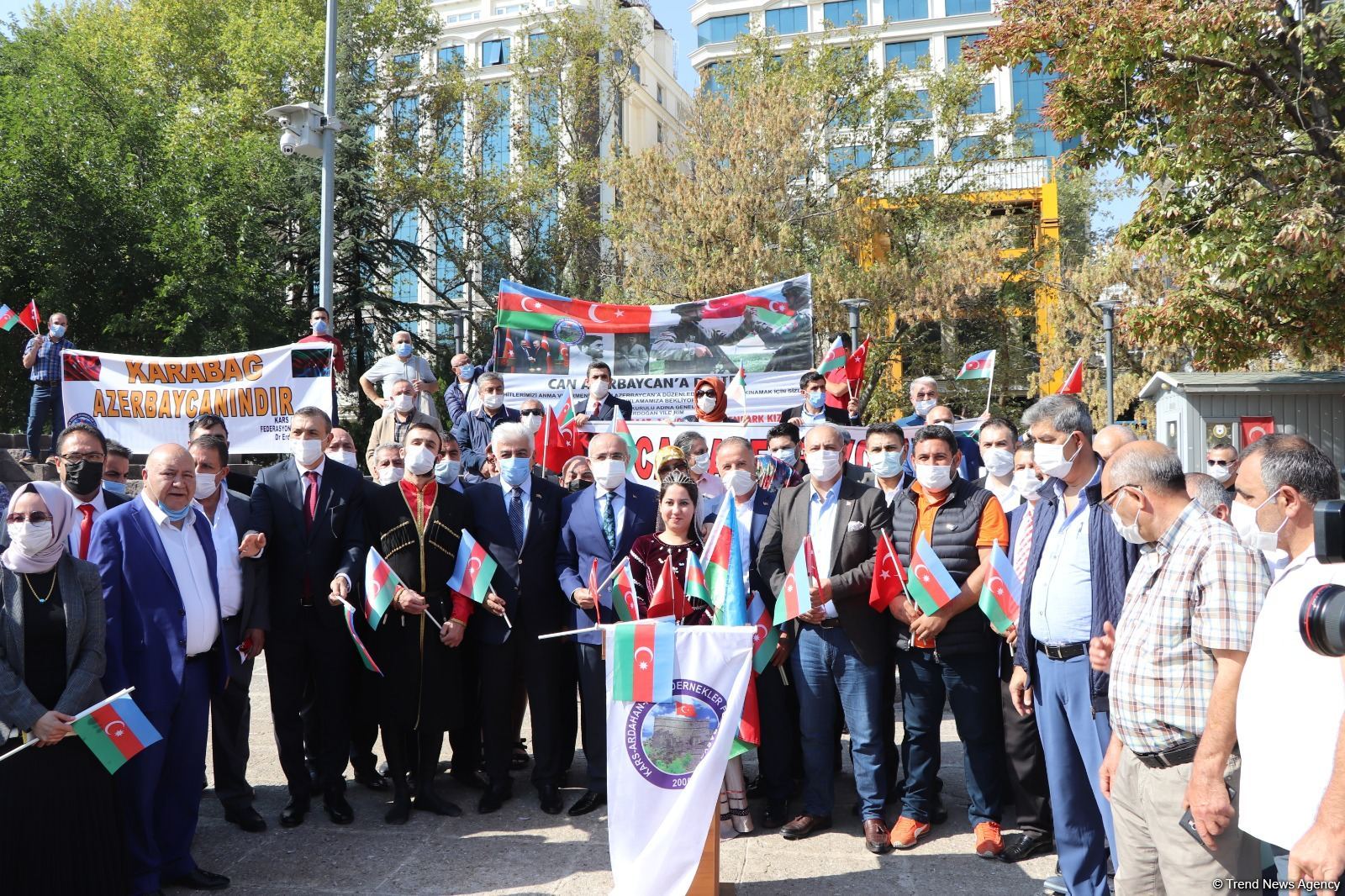 Ermənistan indiyə qədər etdiyi bütün hərbi cinayətlərə görə Azərbaycandan üzr istəməlidir - Türkiyə Prezidentinin baş müşaviri (FOTO)