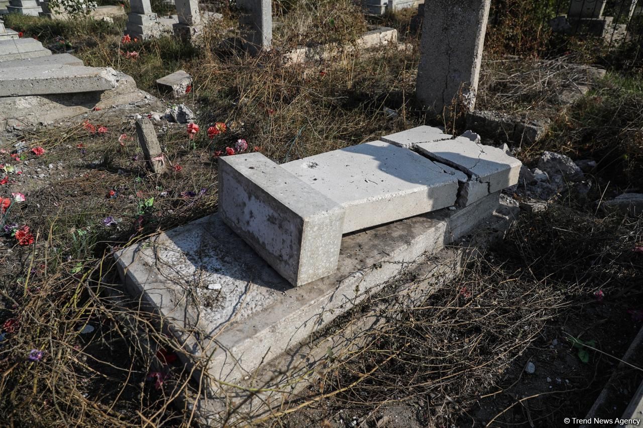 Ermənistan növbəti dəfə qəbiristanlığı atəşə tutdu (FOTO)