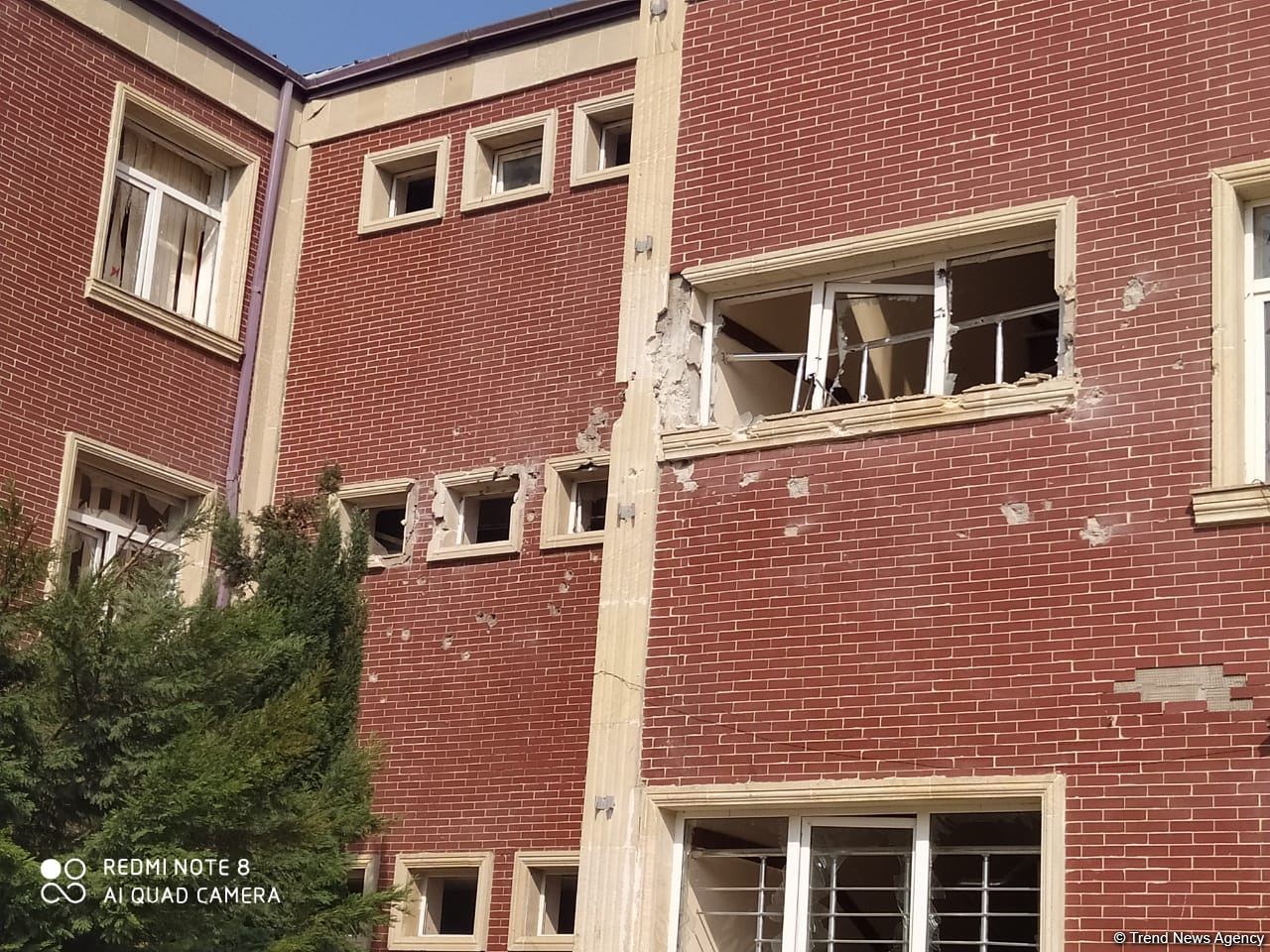 Ermənilər Tərtəri atəşə tutdu, orta məktəb dağıldı (FOTO)