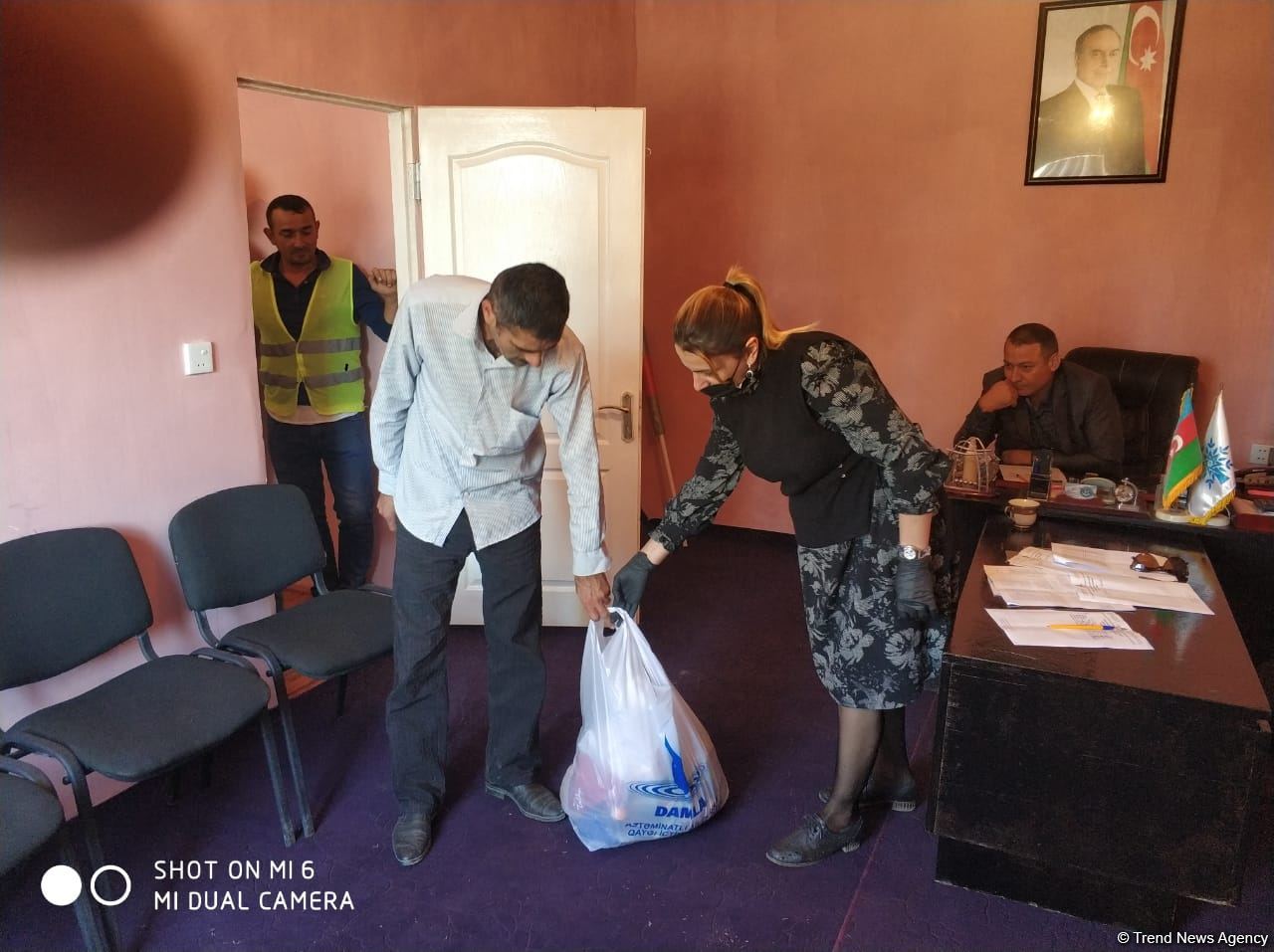 Deputat Sevil Mikayılovanın təşəbbüsü ilə Xudatda əsgər ailələrinə yardım paylanılıb (FOTO)