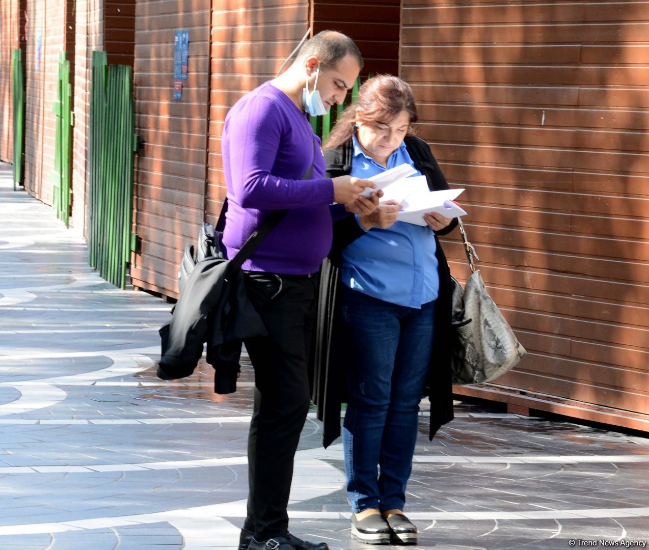 Paytaxt sakinləri karantin qaydalarına necə əməl edir? FOTOREPORTAJ