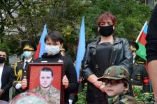 Dmitri Solntsev 2-ci Şəhidlər Xiyabanında dəfn olunub (FOTO) (ƏLAVƏ OLUNUB 3)
