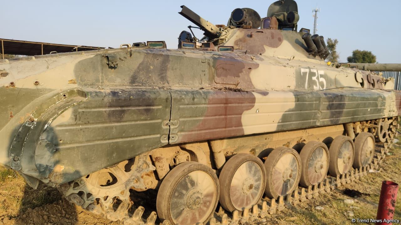 Erməni tankları ermənilərə qarşı (FOTO)