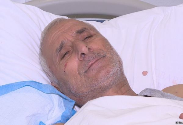 Onlar elə bilirlər ki, bizi qorxudacaqlar, amma... - Erməni raketinin yaraladığı Bərdə sakinləri danışır (FOTO)