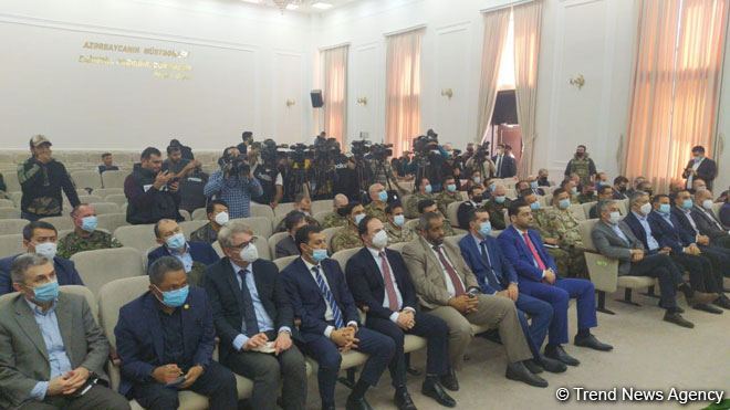 Ermənistan rəhbərliyi o qədər quzğunlaşıb ki, diplomatlar Tərtərdə olanda da  atəş açırdılar - Hikmət Hacıyev (FOTO)