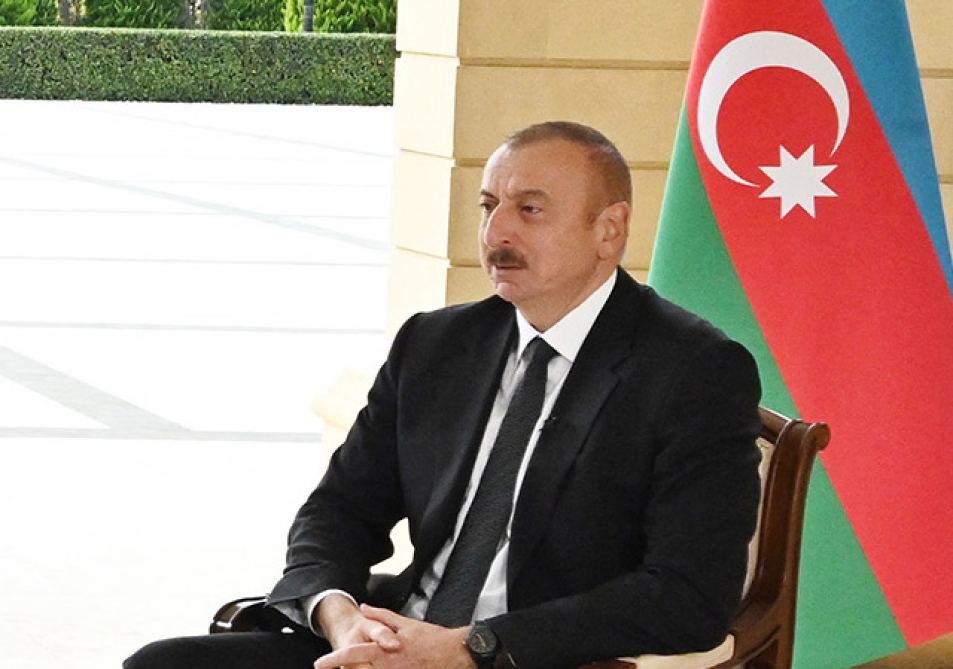 Prezident İlham Əliyev: Bizim üç dəfə atəşkəsə razı olmağımız məsələni siyasi yolla həll etmək iradəmizi nümayiş etdirir