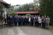 Adil Əliyev Moldovada iş adamları, diaspor fəalları və gənclərə Ermənistanın təcəvüzkar siyasəti və Ordumuzun səriştəli əks-hücumu barədə məlumat verib (FOTO)
