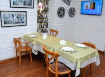 Paytaxt restoranları sanitar-epidemioloji qaydalara necə riayət edir (FOTOREPORTAJ)