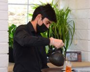 Paytaxt restoranları sanitar-epidemioloji qaydalara necə riayət edir (FOTOREPORTAJ)