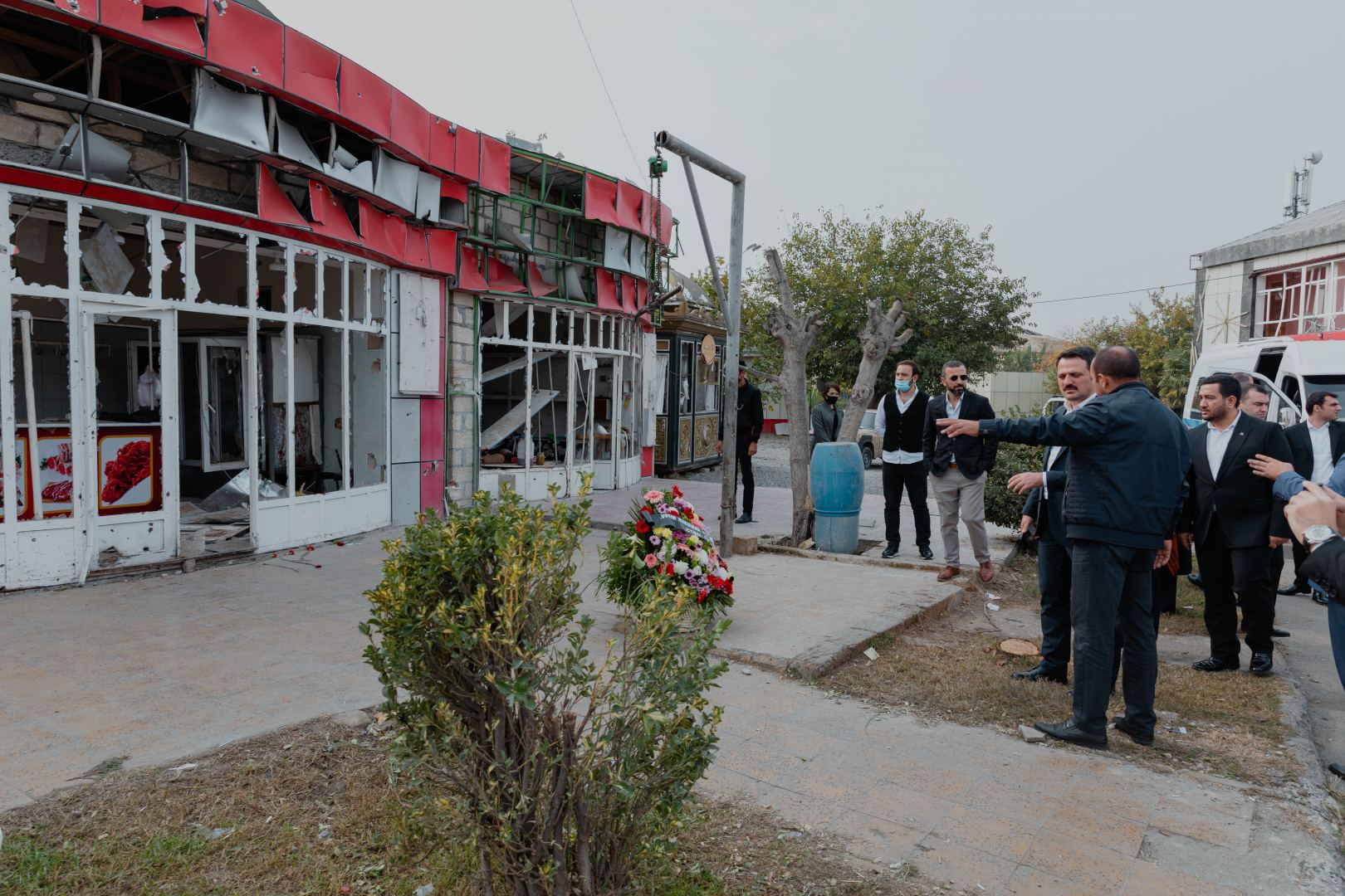 Türkiyə Gənclər Fondu Bərdə və Gəncə terrorunun nəticələri ilə yerində tanış olub (FOTO)