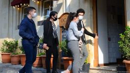 Paytaxt restoranları sanitar-epidemioloji qaydalara necə riayət edir (FOTOREPORTAJ)