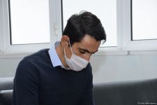 Əsir düşmüş erməni adventist Bakıda ibadət evində dua edib (FOTO)