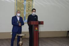 Əsir düşmüş erməni adventist Bakıda ibadət evində dua edib (FOTO)