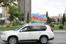 Bakıda Qələbə sevinci: Xalqımız Şuşanın azad olunmasını böyük coşqu ilə qeyd edir (FOTO/VİDEO)