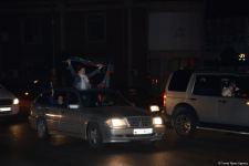 Paytaxt sakinləri tarixi Qələbəni qeyd edir (FOTO/VİDEO)
