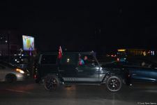 Paytaxt sakinləri tarixi Qələbəni qeyd edir (FOTO/VİDEO)