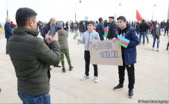 Azərbaycan Qələbəsini və ədalətin bərpasını qeyd edir (FOTO)