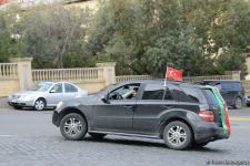 Azərbaycan Qələbəsini və ədalətin bərpasını qeyd edir (FOTO)