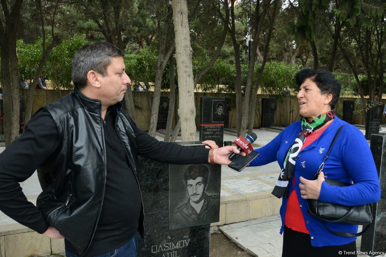 Qardaşımın qanı yerdə qalmadı - Şəhid bacısı (FOTO)