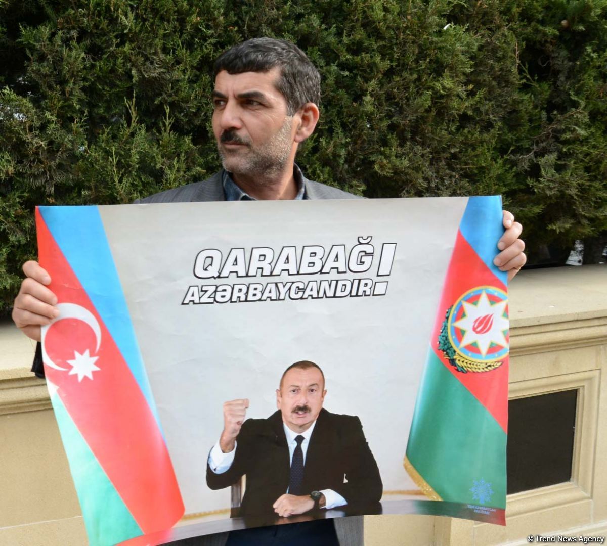 Azərbaycan Qələbəsini və ədalətin bərpasını qeyd edir (FOTO)