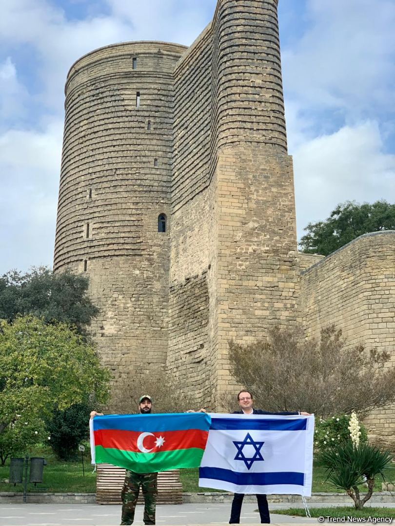 Azərbaycan Qələbəsini və ədalətin bərpasını qeyd edir (FOTO)
