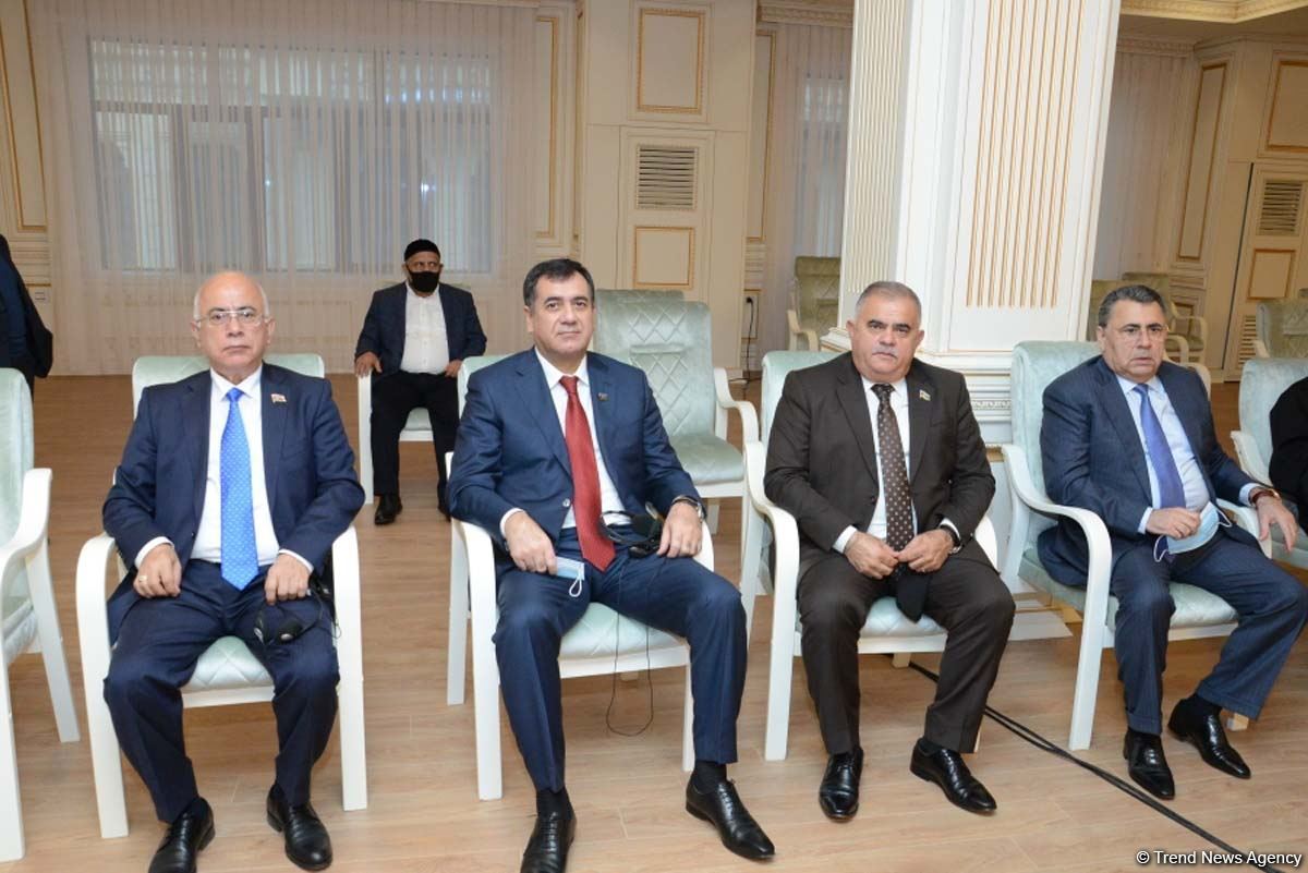 Bu qələbəni yaşamaq Azərbaycan xalqının haqqıdır -  Allahşükür Paşazadə (FOTO)